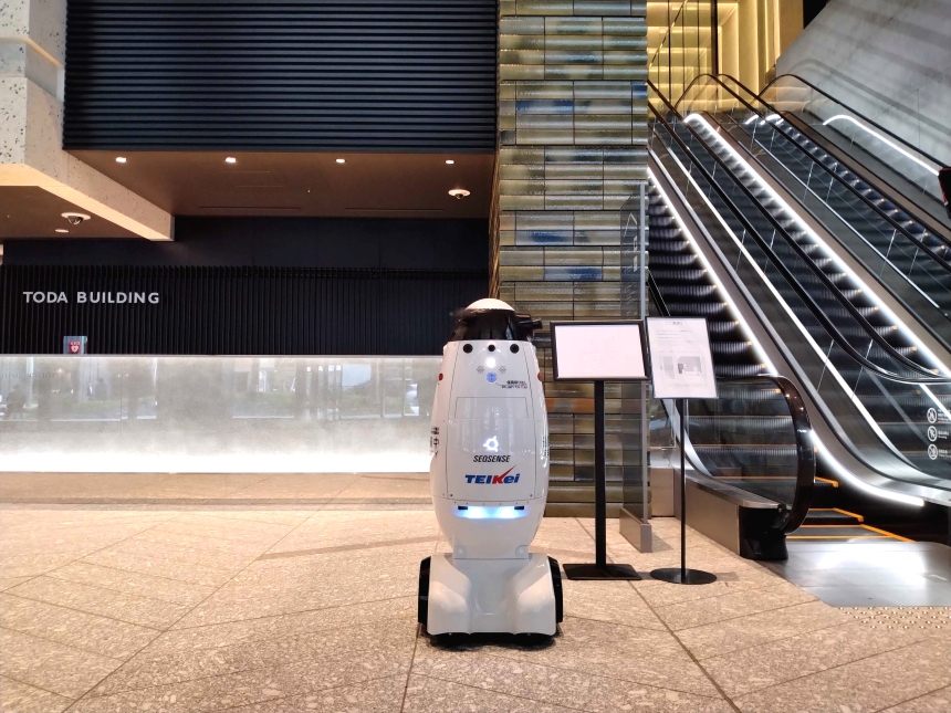 TODA BUILDINGにて 警備ロボット「SQ-2」本格稼働開始